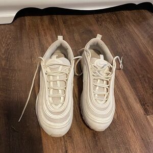 Womens Nike sneakers